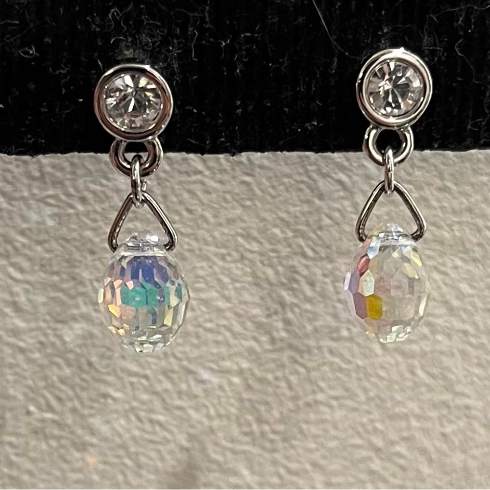 Swarovski Crystal drop earring with cubic zirconia